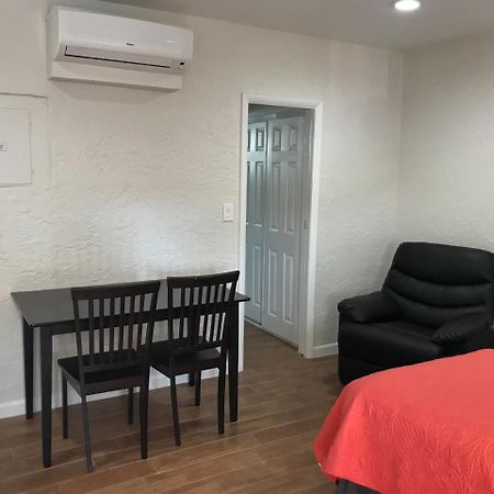 אפרטהוטל פומפנו ביץ' Pompano Breeze מראה חיצוני תמונה